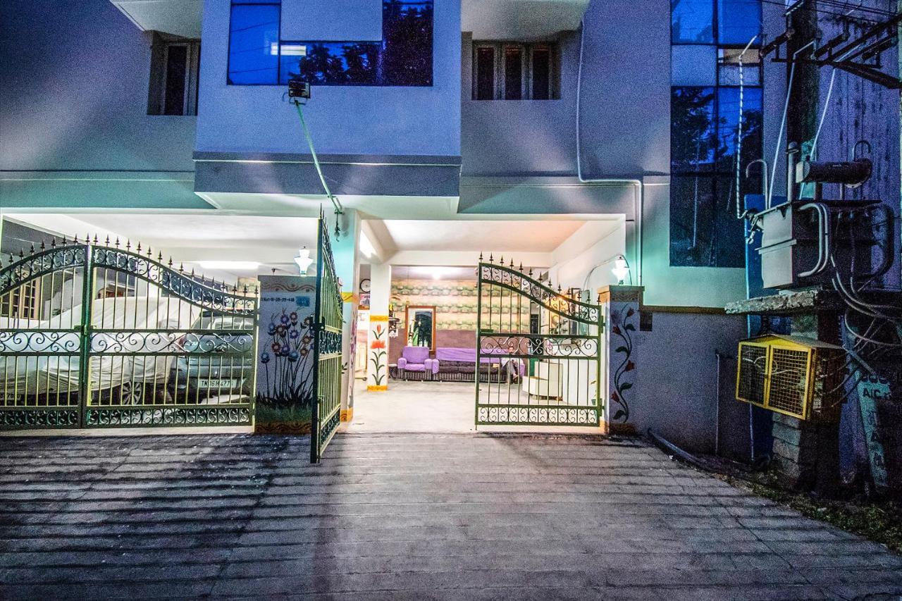 Fabhotel Aditya Yatri Nivas - Nr Tirupati Railway Station Extérieur photo