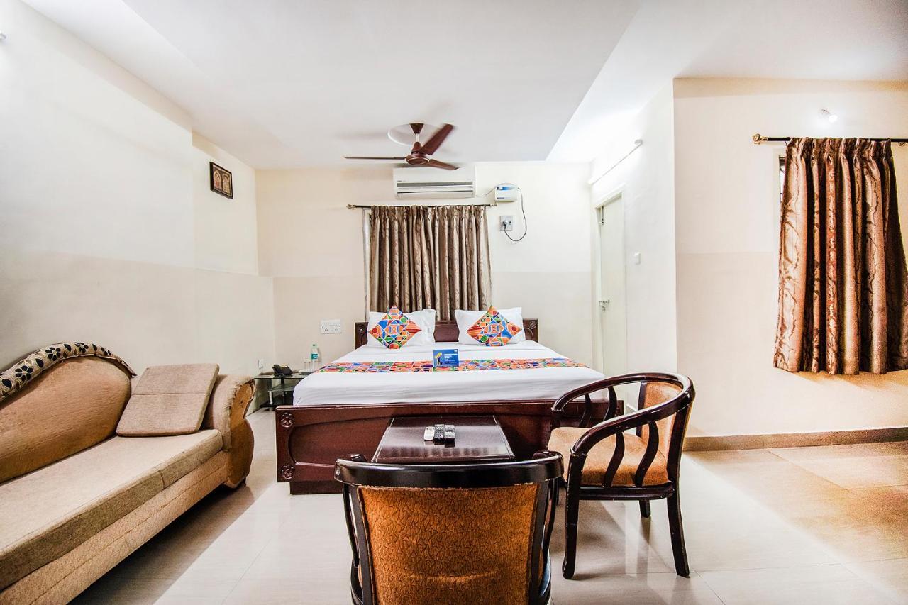 Fabhotel Aditya Yatri Nivas Tirupati Extérieur photo