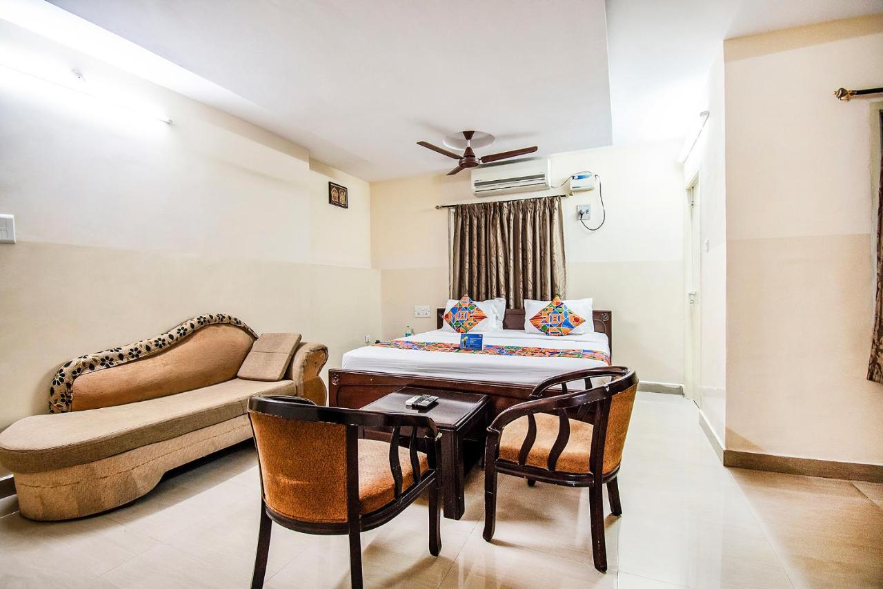 Fabhotel Aditya Yatri Nivas Tirupati Extérieur photo