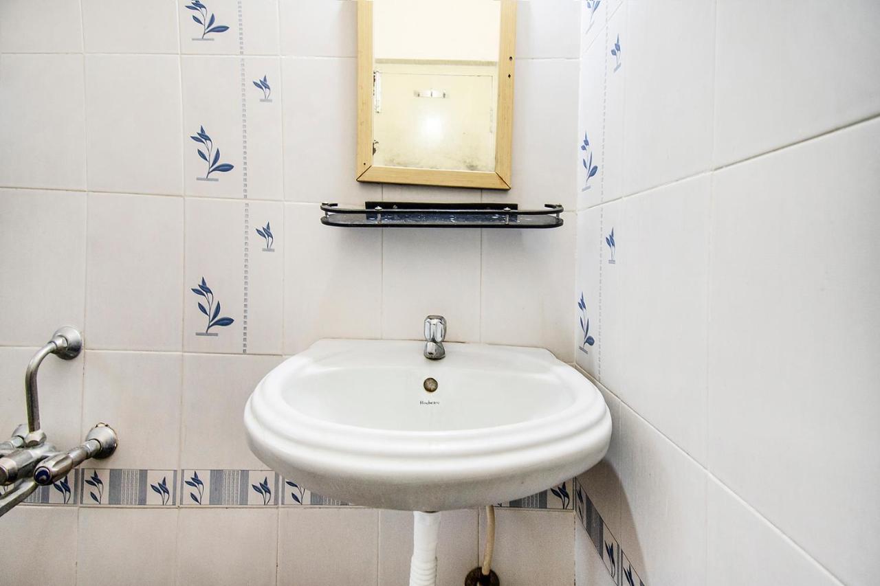 Fabhotel Aditya Yatri Nivas - Nr Tirupati Railway Station Extérieur photo